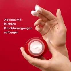 CLARINS