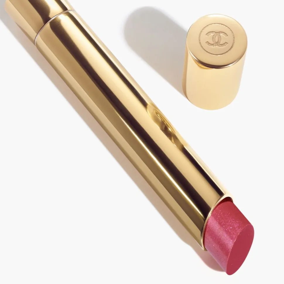 FARBINTENSIVER LIPPENSTIFT. KONZENTRIERTE LEUCHTKRAFT UND PFLEGE. REFILLABLE